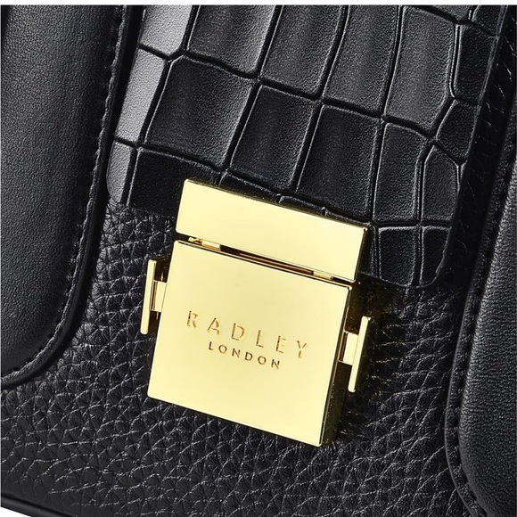 RADLEY LONDON Leather Mayfair Lane Flapover Crossbody - Picture 3 of 8